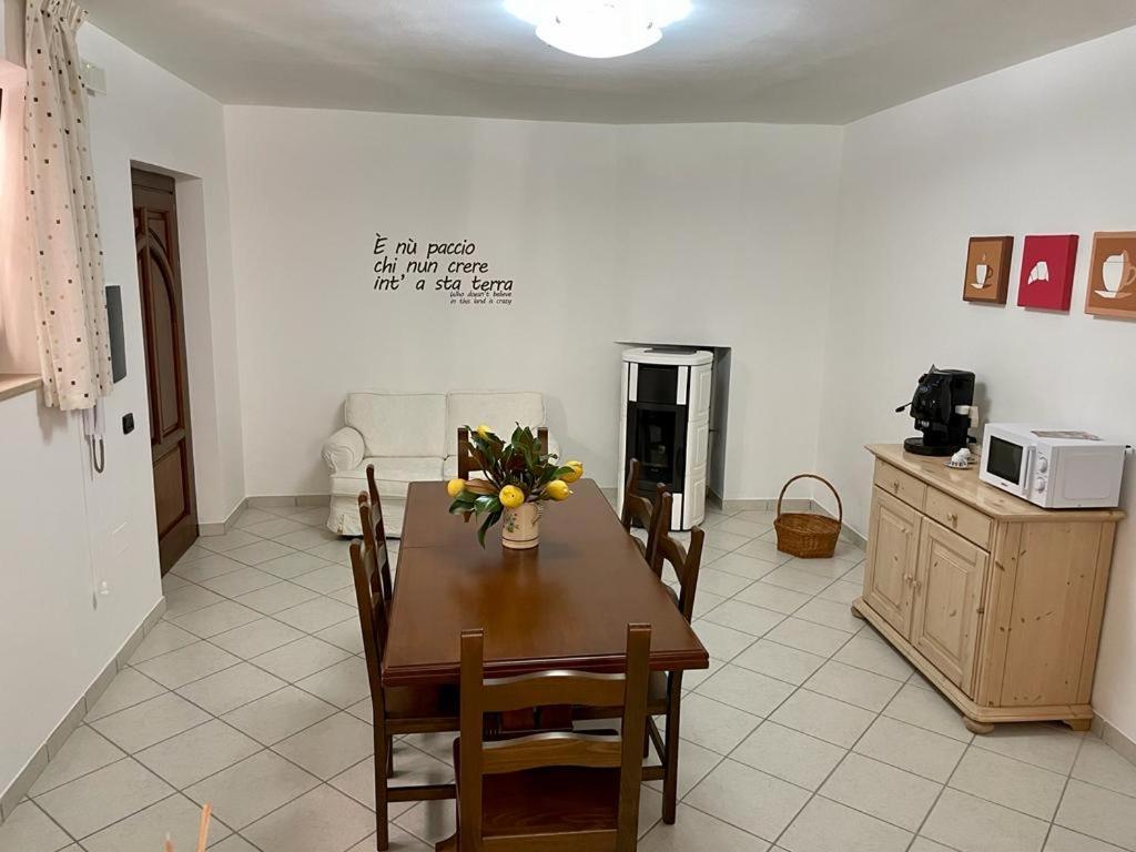 B&B Casa Letizia Trentinara Экстерьер фото